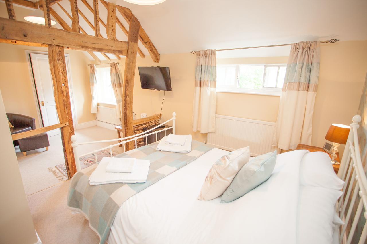 The Seven Stars Inn Pewsey Екстер'єр фото