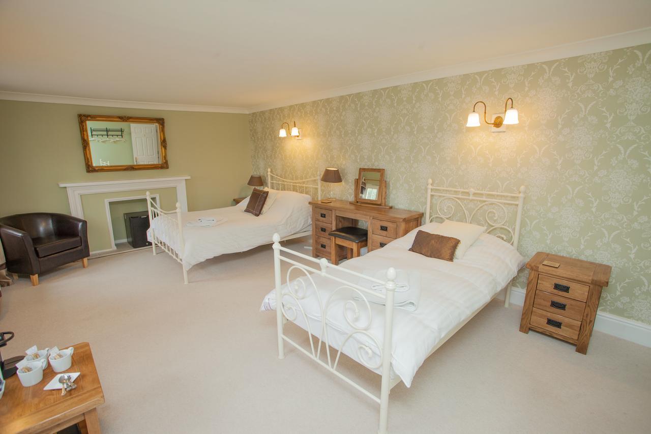 The Seven Stars Inn Pewsey Екстер'єр фото